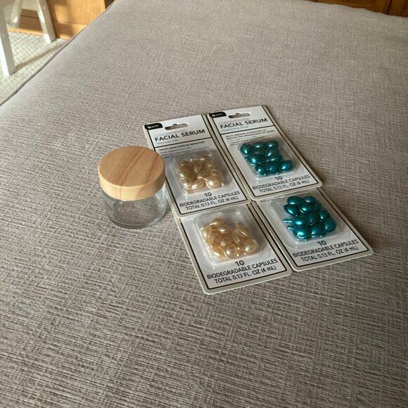 B Pure Concentrated Serum: 2 Hyaluronic Acid, 2 Niacinamide - 40 Total Plus Jar - Picture 4 of 9